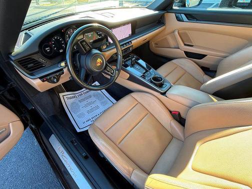 2021 Porsche 911 Carrera