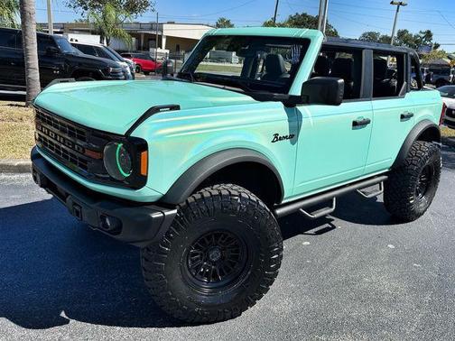 2024 Ford Bronco Black Diamond