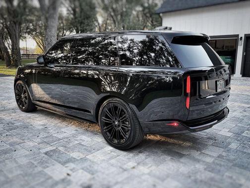 2024 Land Rover Range Rover P400 SE