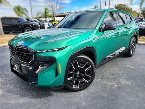 2025 BMW XM Base