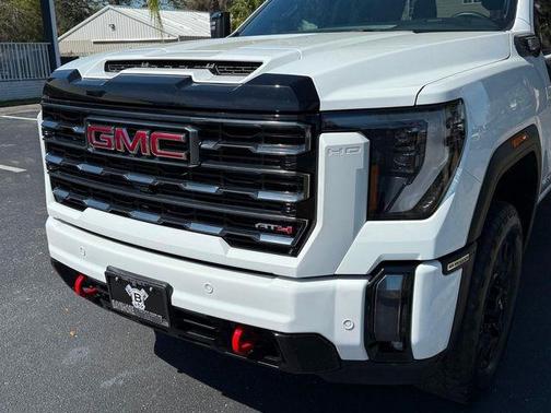 2024 GMC Sierra 2500 AT4