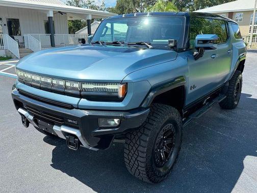 2024 GMC HUMMER EV SUV 3X