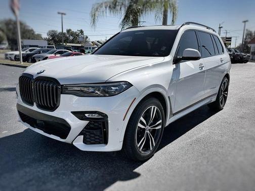 2022 BMW X7 xDrive40i