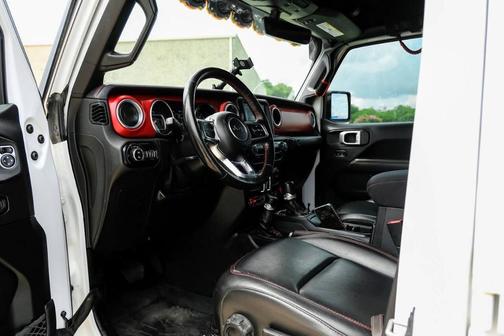 White 2020 Jeep Gladiator Rubicon
