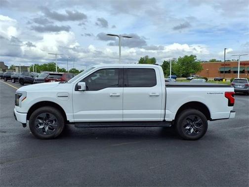 2023 Ford F-150 Lightning LARIAT