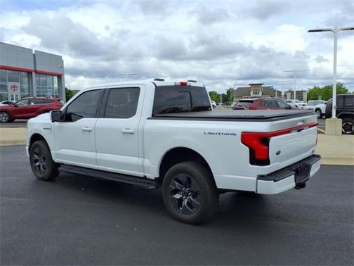 2023 Ford F-150 Lightning LARIAT