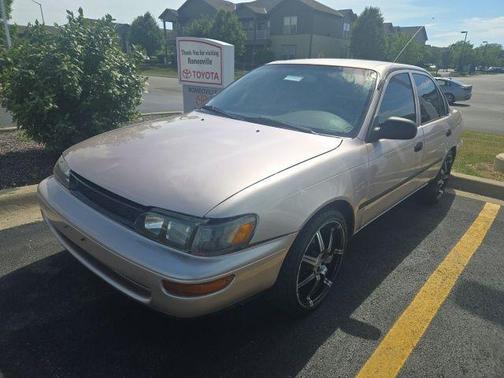 Tan 1996 Toyota Corolla Base