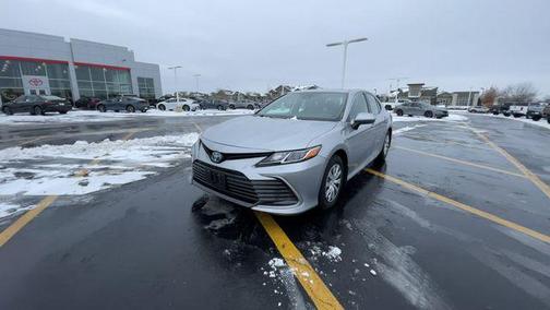 2024 Toyota Camry Hybrid LE