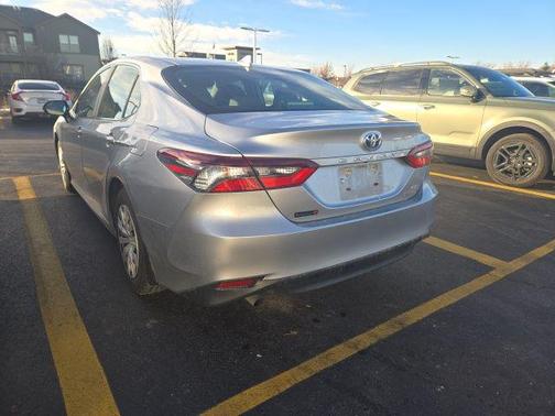 2024 Toyota Camry Hybrid LE