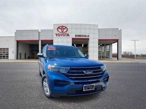 Atlas Blue Metallic 2021 Ford Explorer XLT
