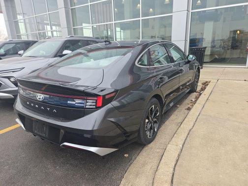 2025 Hyundai SONATA SEL