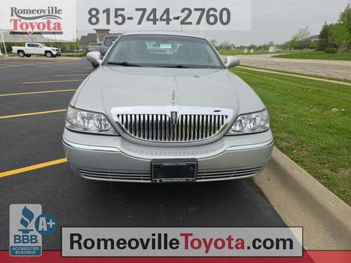 2007 Lincoln Town Car Signature
