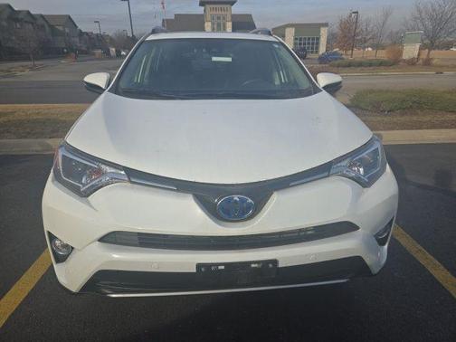 2017 Toyota RAV4 Hybrid XLE