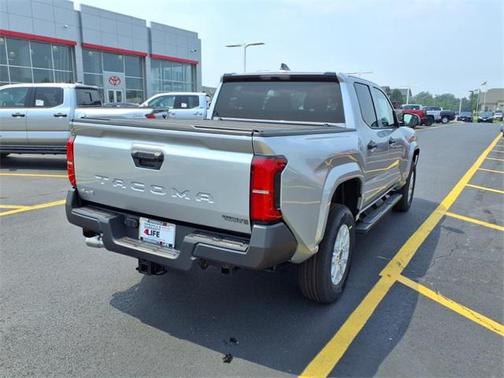 2025 Toyota Tacoma SR