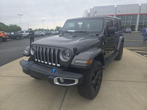 Granite Crystal Metallic Clearcoat 2023 Jeep Wrangler 4xe Sahara