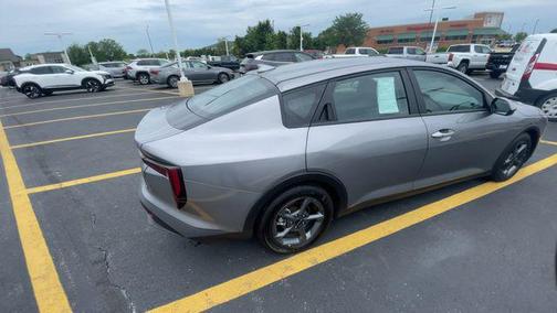 Steel Gray 2025 Kia K4 LXS