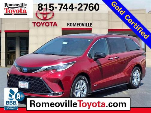 2021 Toyota Sienna XSE 7 Passenger