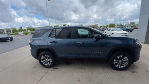 Lakeshore Blue Metallic 2025 Chevrolet Equinox 1LT