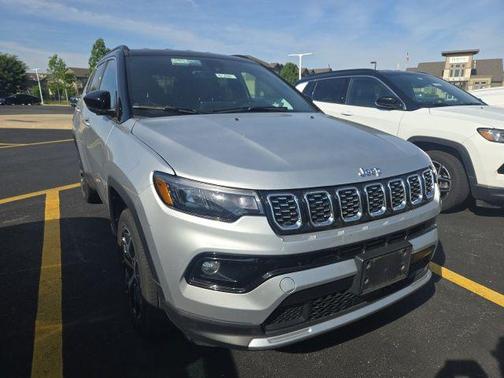 Silver Zynith Metallic Clearcoat 2025 Jeep Compass Limited