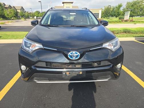 2016 Toyota RAV4 Hybrid XLE