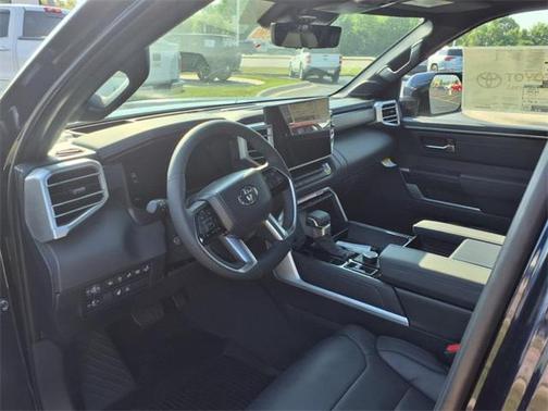 2025 Toyota Tundra Platinum