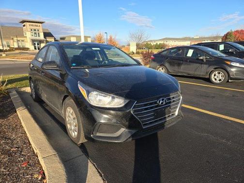 2019 Hyundai Accent SE