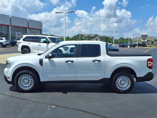 2022 Ford Maverick XL