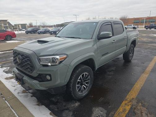 2022 Toyota Tacoma TRD Sport