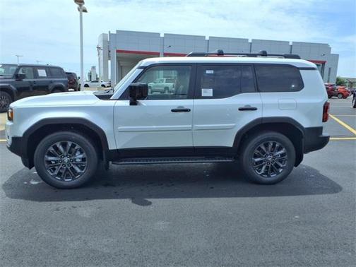 2025 Toyota Land Cruiser Base