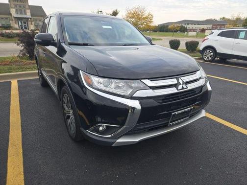2017 Mitsubishi Outlander SE