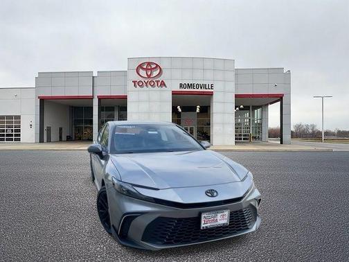 Heavy Metal 2025 Toyota Camry SE