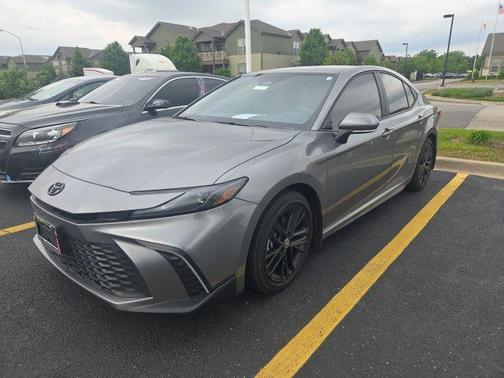 Heavy Metal 2025 Toyota Camry SE