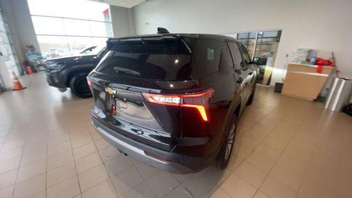 Mosaic Black Metallic 2025 Chevrolet Equinox 1LT