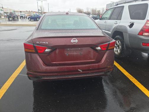 2025 Nissan Altima 2.5 SV