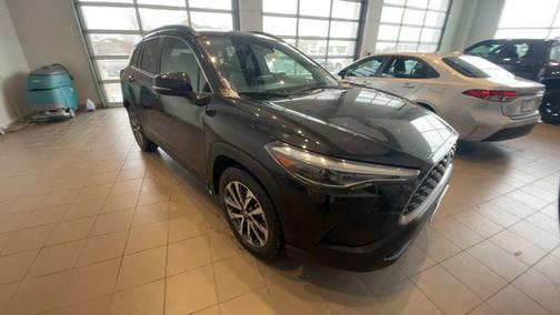2023 Toyota Corolla Cross XLE