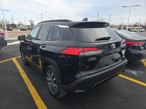 2023 Toyota Corolla Cross XLE