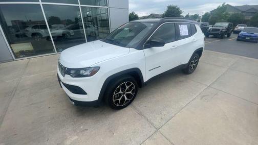 Bright White Clearcoat 2025 Jeep Compass Limited