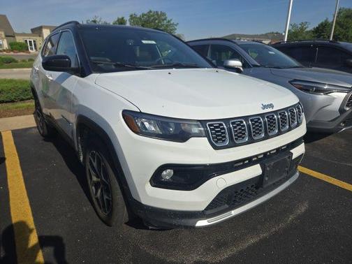 Bright White Clearcoat 2025 Jeep Compass Limited