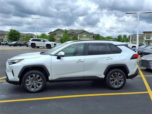 2025 Toyota RAV4 Hybrid XLE Premium
