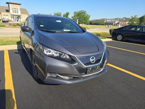2022 Nissan Leaf SV Plus