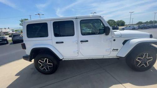 Bright White Clearcoat 2025 Jeep Wrangler 4-Door Sahara 4x4