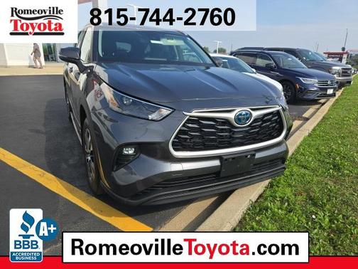 2023 Toyota Highlander Hybrid XLE