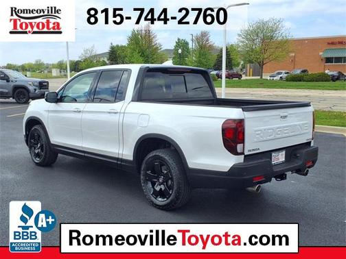 2024 Honda Ridgeline Black