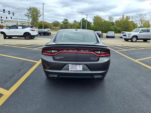2016 Dodge Charger SXT