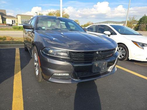 2016 Dodge Charger SXT