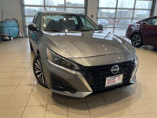 Gun Metallic 2025 Nissan Altima 2.5 SV