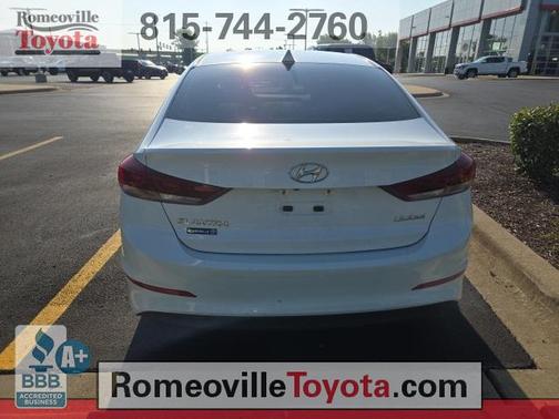 2017 Hyundai ELANTRA Limited