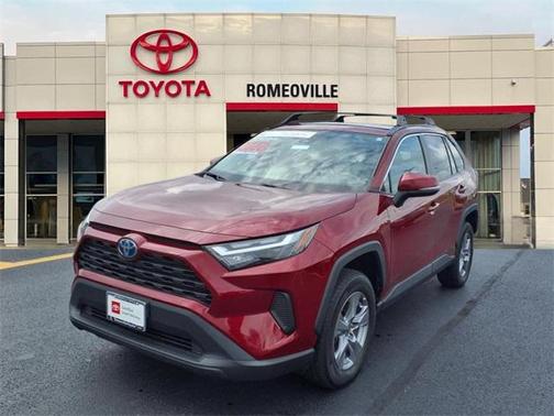 2022 Toyota RAV4 Hybrid XLE