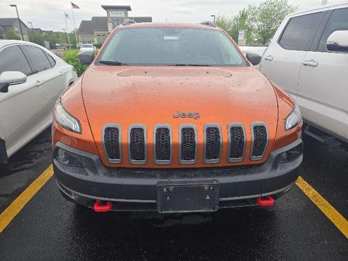 Mango Tango Pearlcoat 2015 Jeep Cherokee Trailhawk
