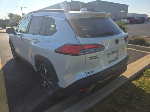 2024 Toyota Corolla Hybrid SE